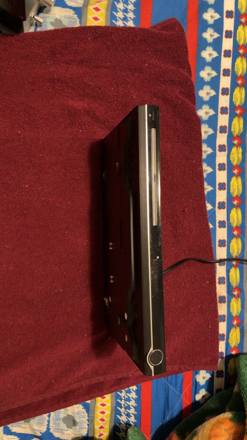 Curtis DVD Player Model DVD1174 - photo 2
