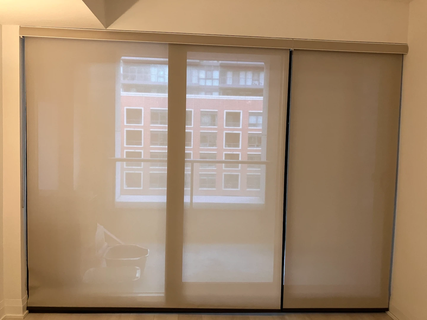 Custom made living room and bedroom window blinds - photo 3