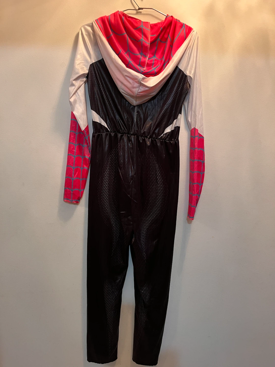 Spider-Gwen hooded costume jumpsuit - photo 4