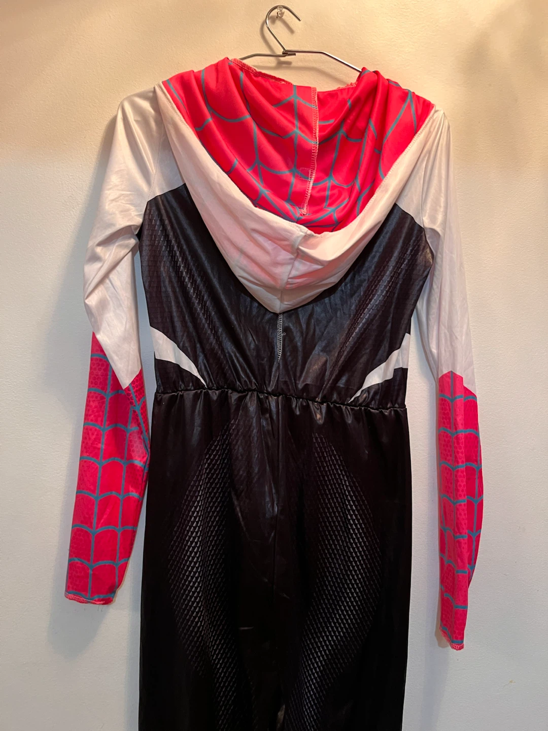 Spider-Gwen hooded costume jumpsuit - photo 5