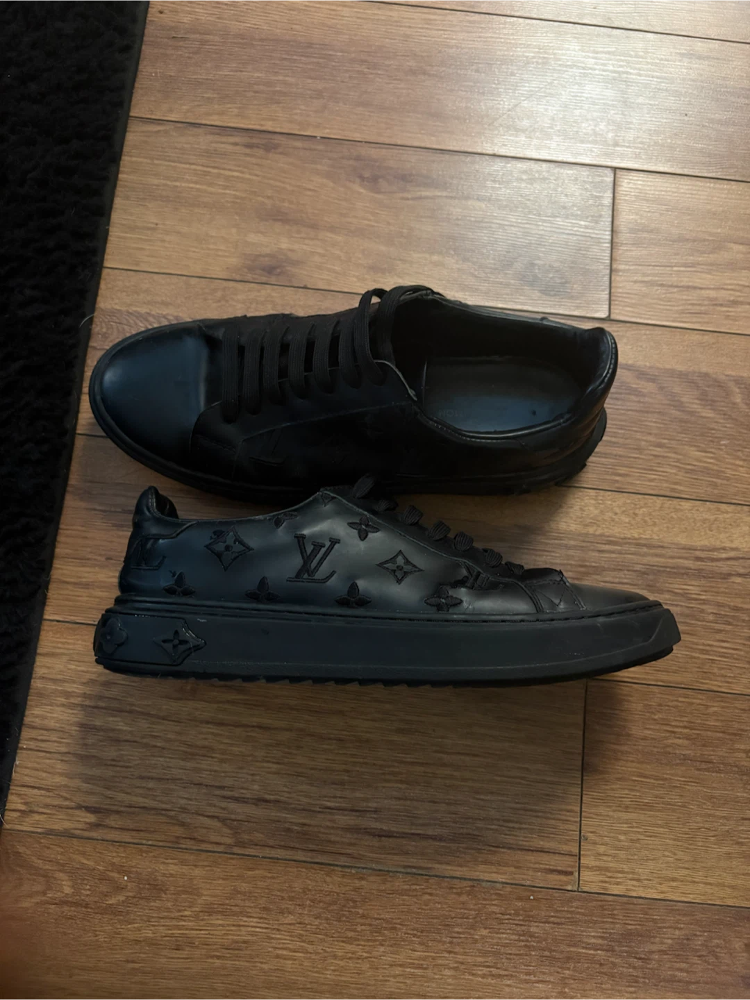 Louis Vuitton Black Monogram Sneakers - photo 2