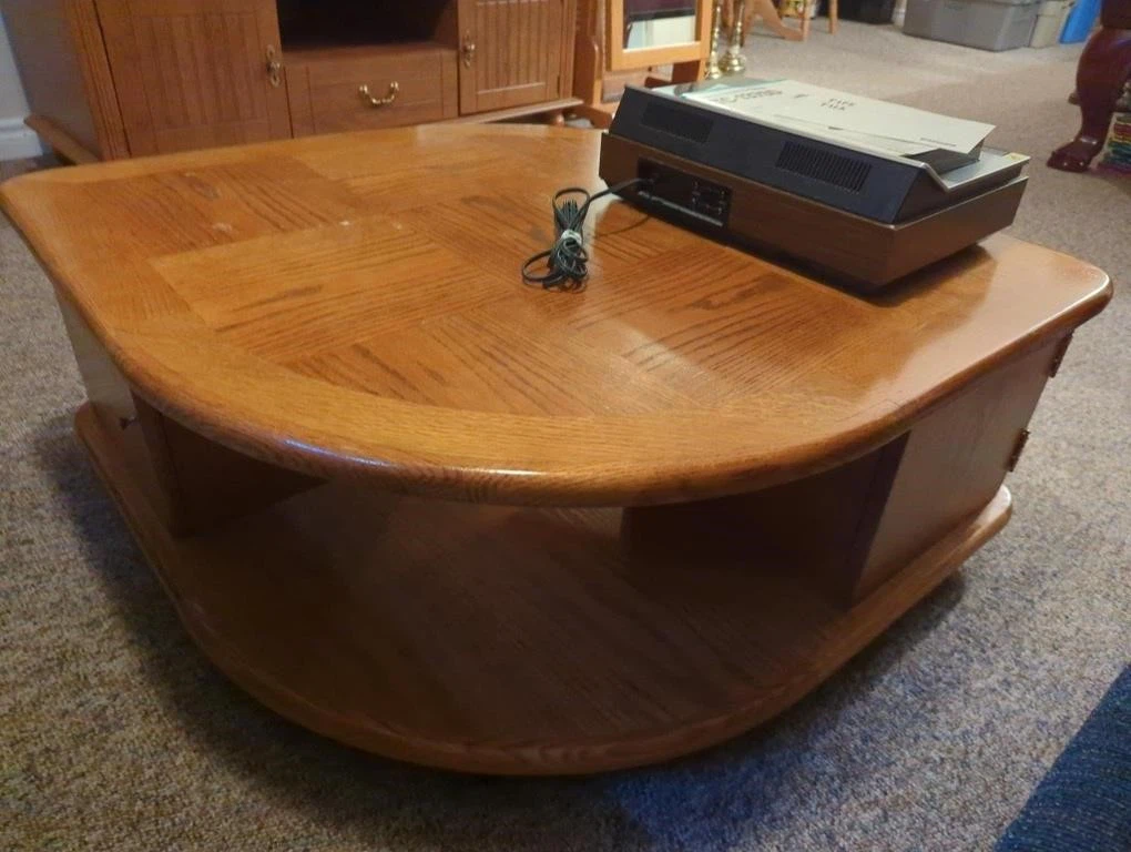 Oak Coffee Table with Storage - photo 2