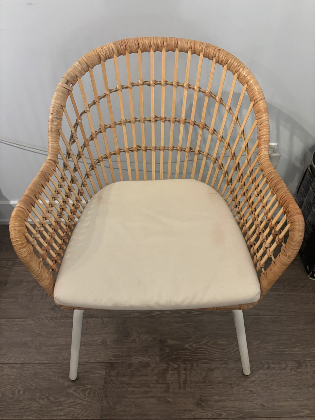 Ikea Table and Two Rattan Chairs - photo 3