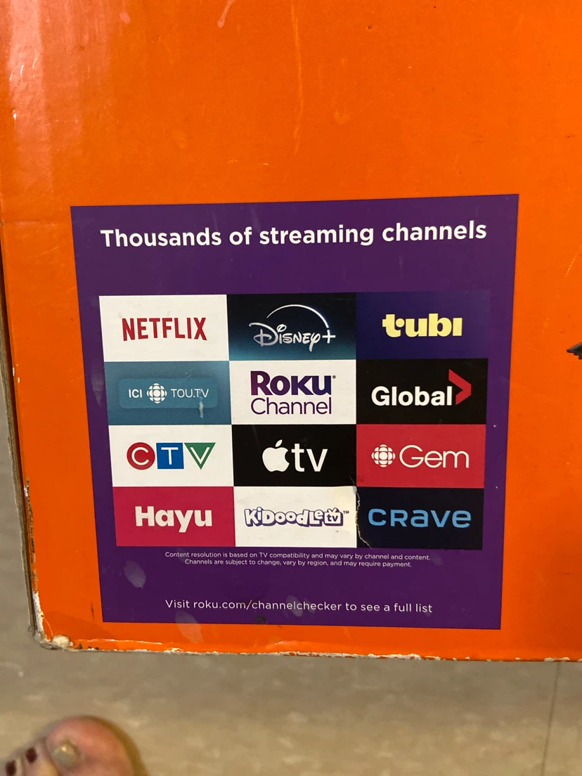 onn. 24 inch 720p Roku HD Smart TV - photo 3