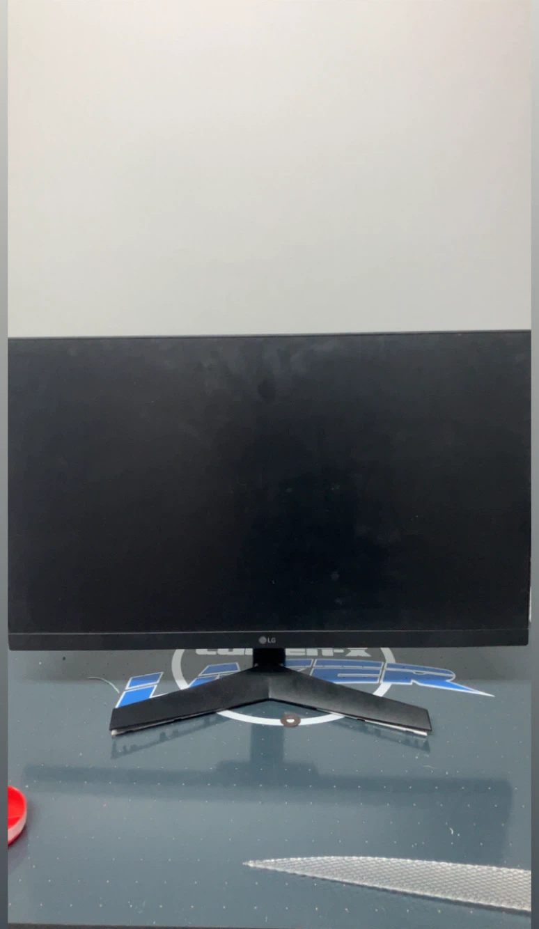 BROKEN LG 24GS60F 24-inch Gaming Monitor
