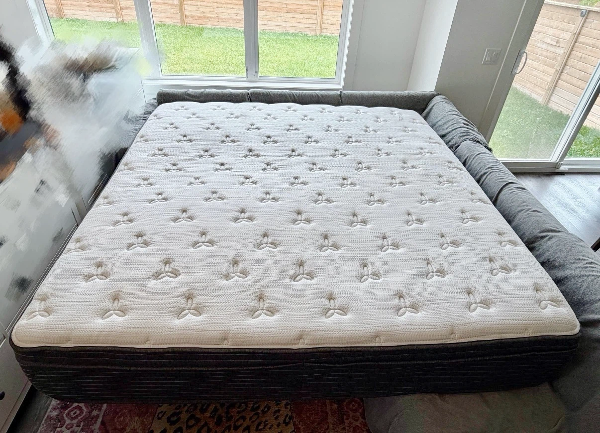Beautyrest King size mattress 13 inch thick