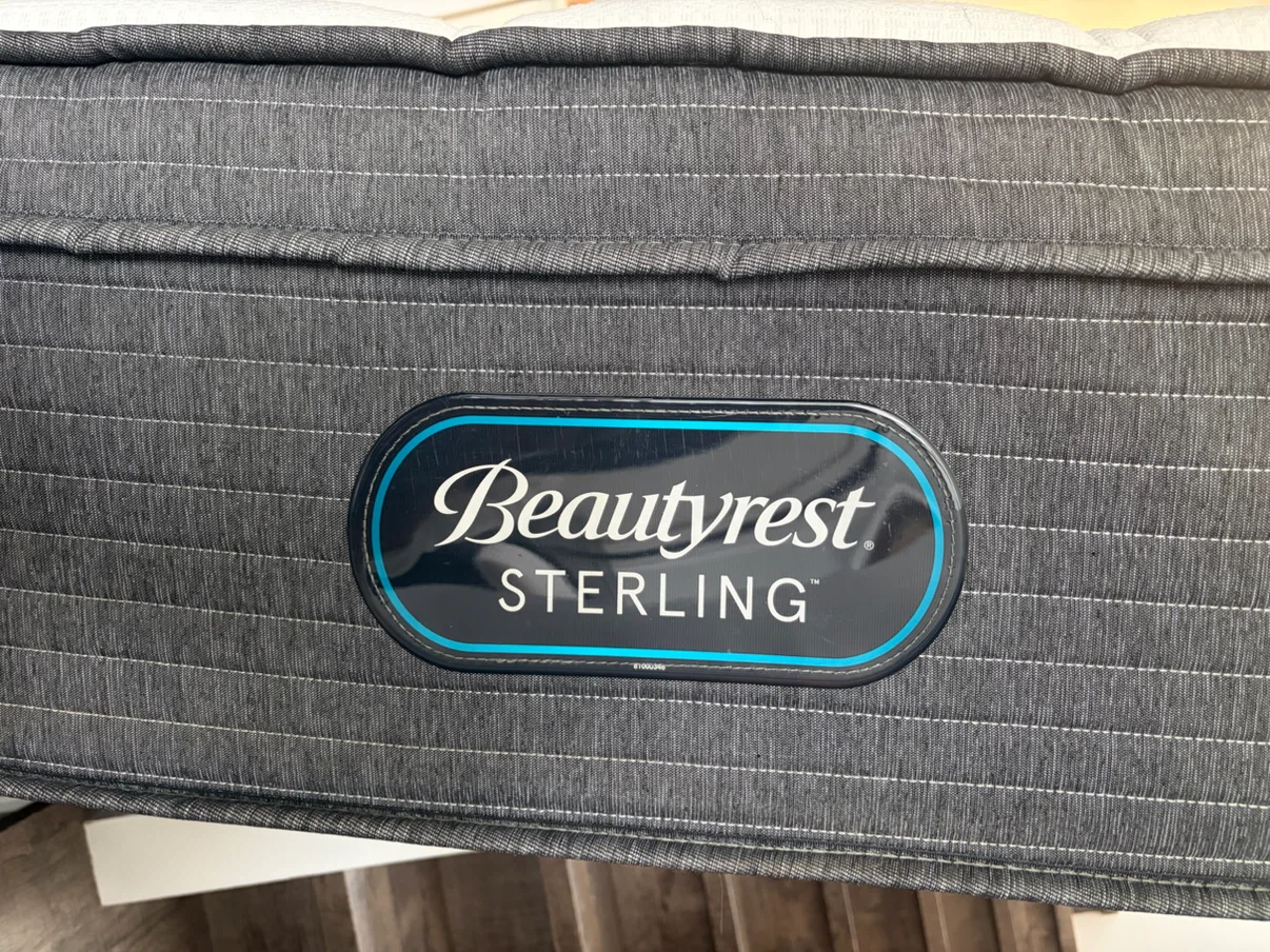 Beautyrest King size mattress 13 inch thick - photo 4