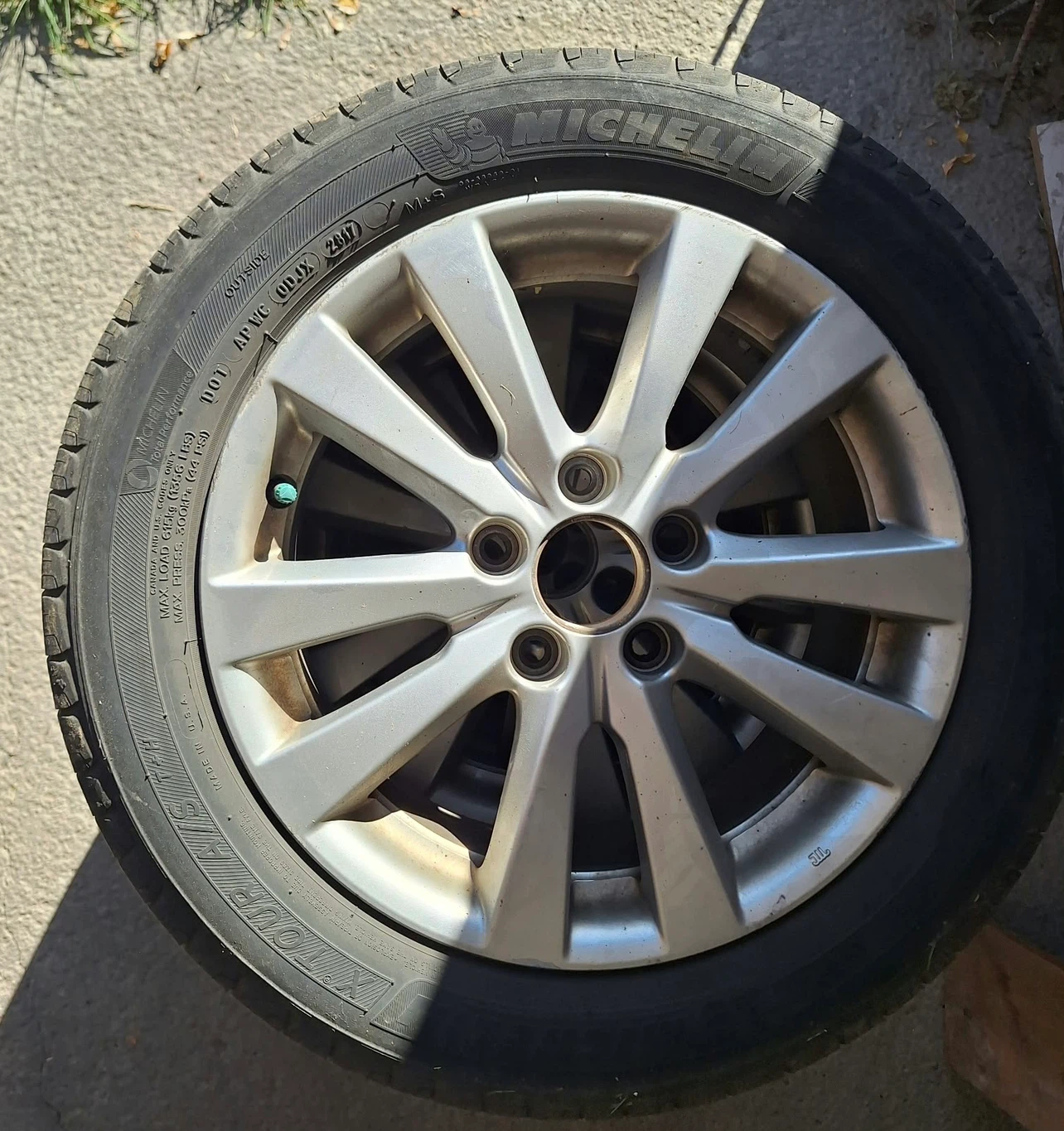 Michelin 205/55R16 All-Season Tire with rims