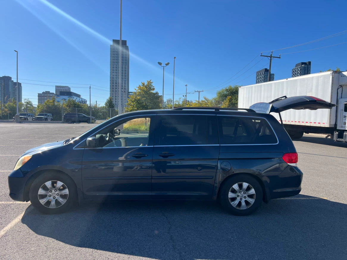 2009 Honda odyssey - photo 3