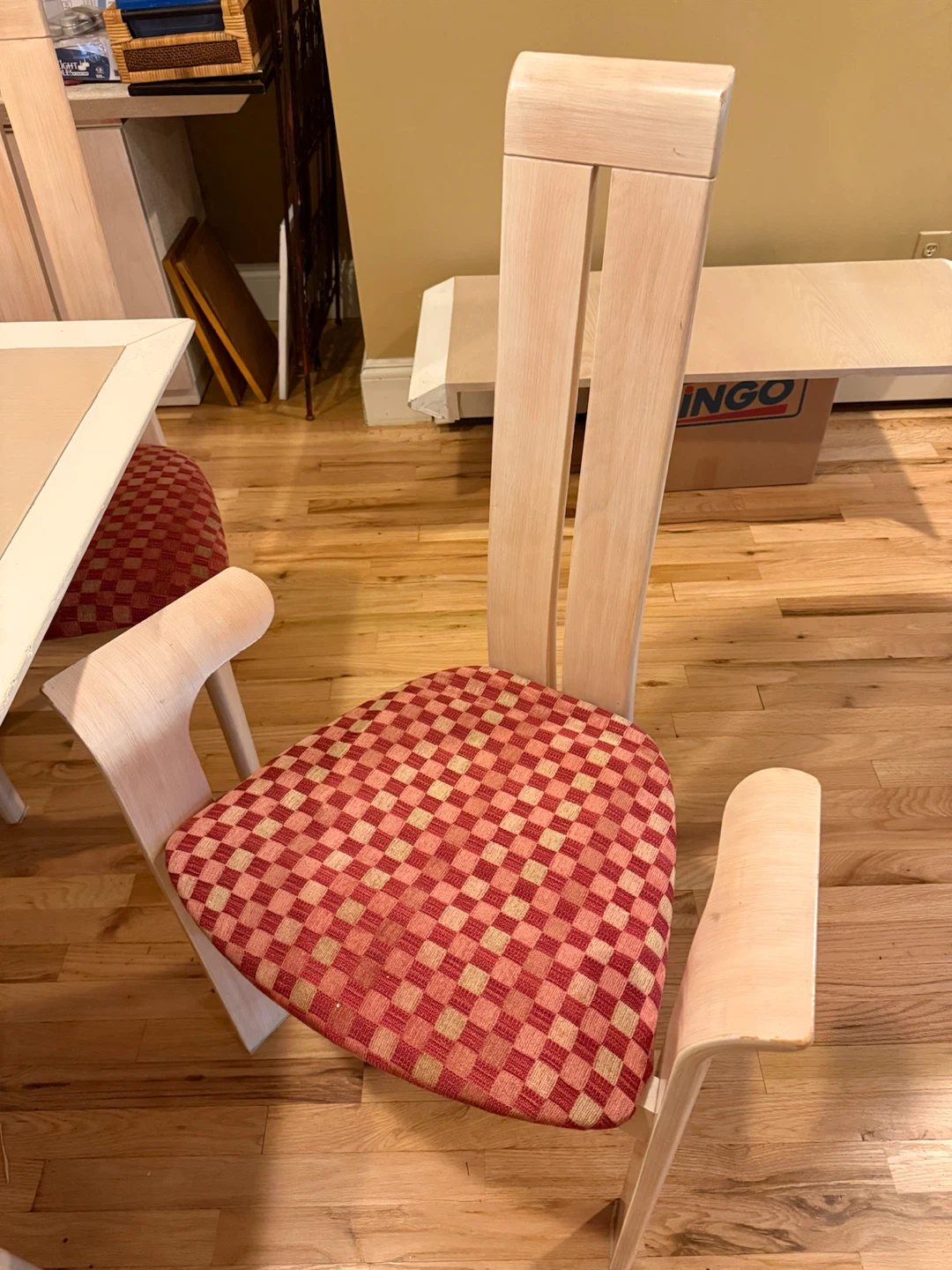 Dining Table and Chairs Set - photo 2