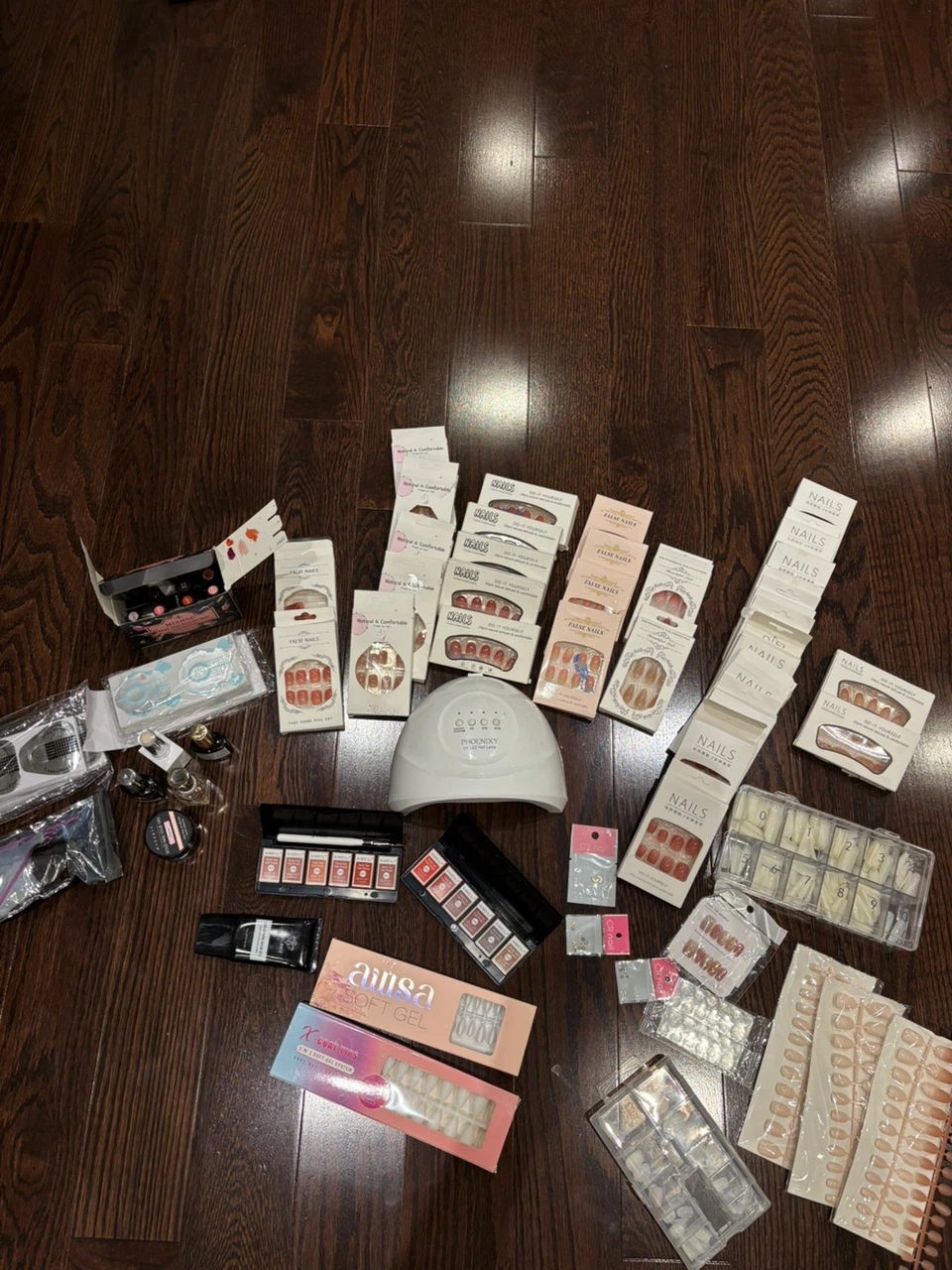False Nail Art and Gel Polish Supply Kit - photo 4