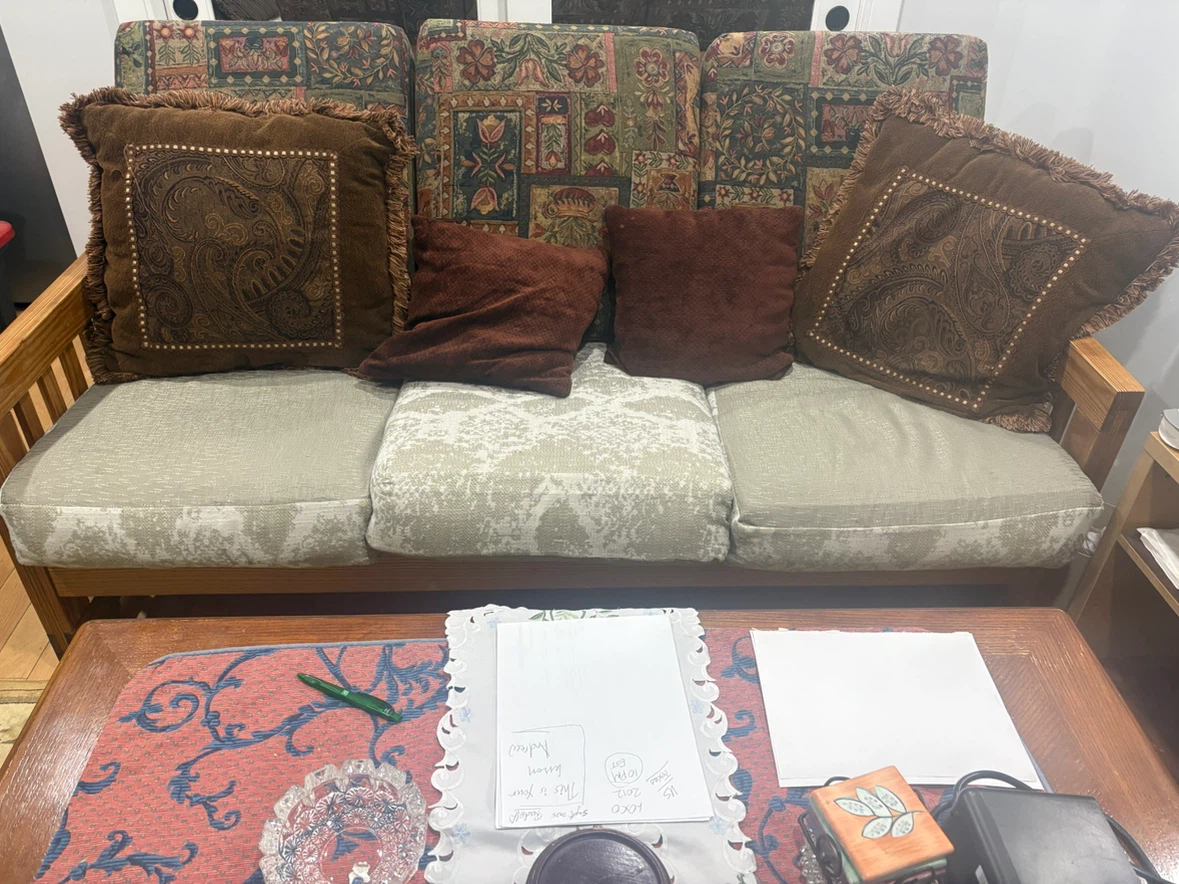 Wooden sofa - photo 3