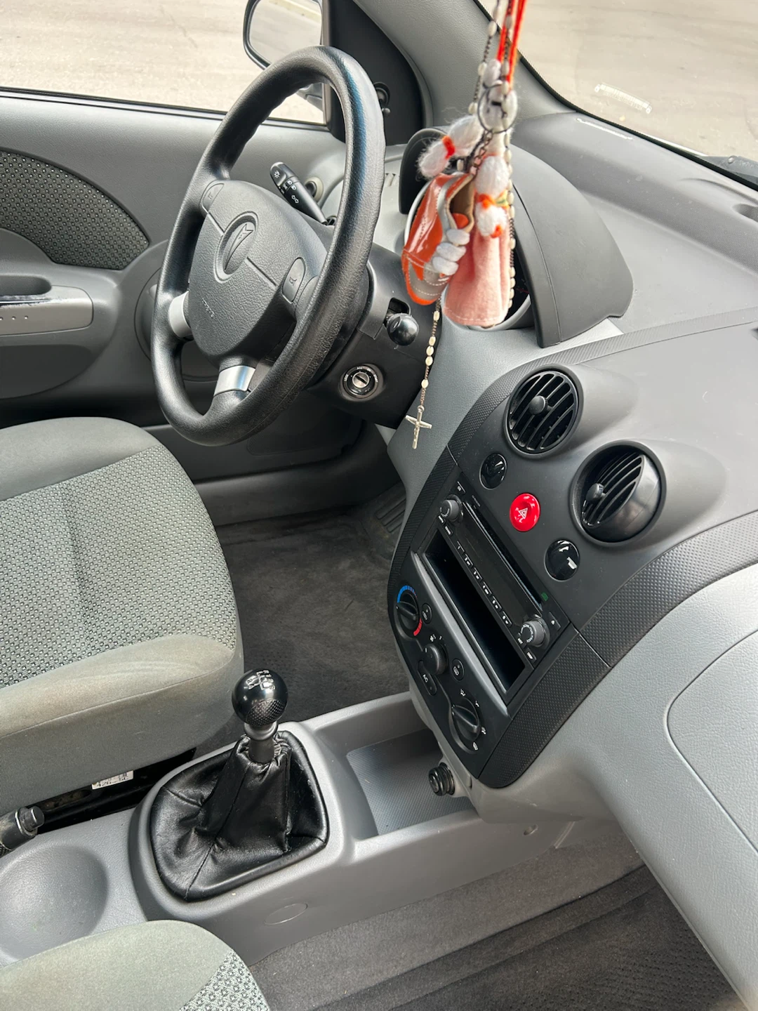 71,000kms 1 Owner Manual 4DR Wave!!! - photo 4