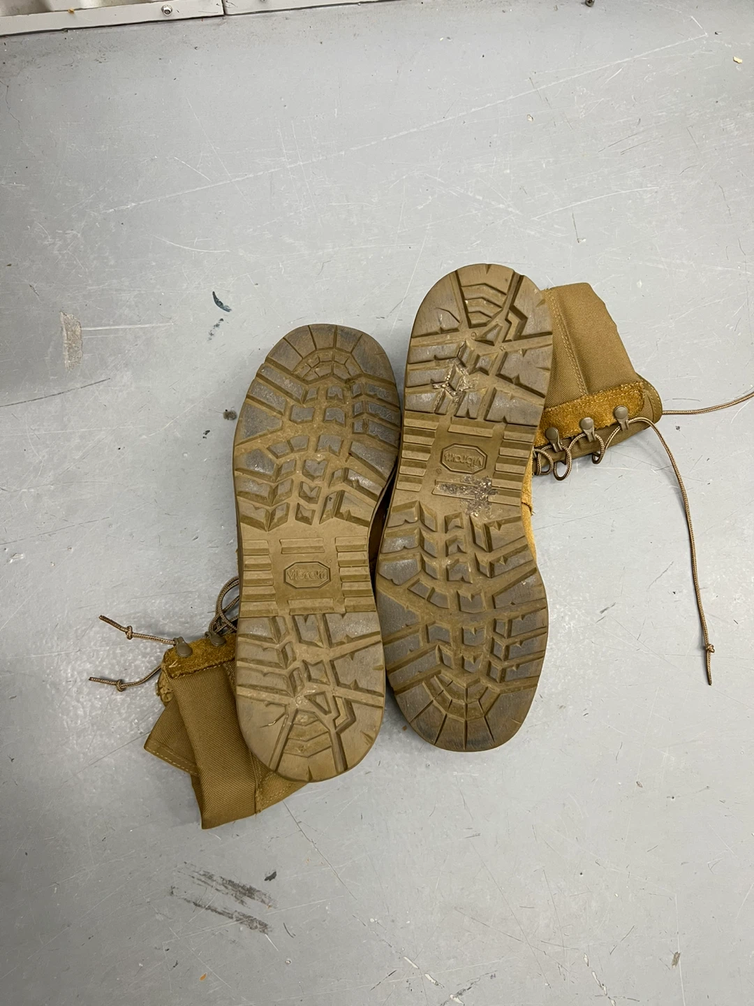US Army Hot Weather Combat Boots Size 12.5R - photo 2