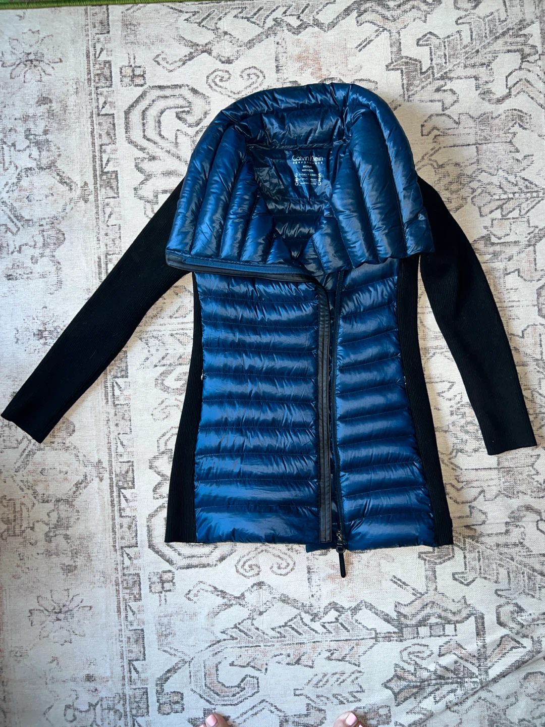 Calvin Klein Navy Blue Quilted Hybrid Puffer with Black Sleeves - photo 3