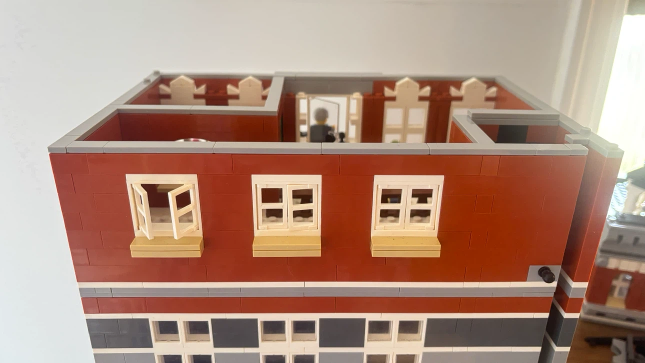Modular Building Town Hall Set 10224 - photo 5