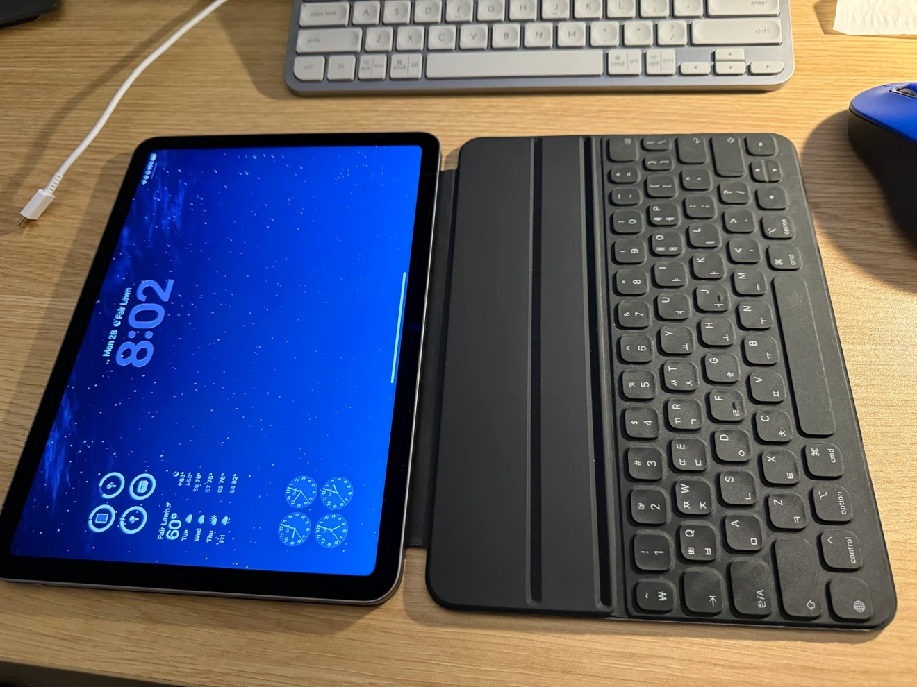 Apple Smart Keyboard Folio for iPad (English & Korean keyboard) - photo 3