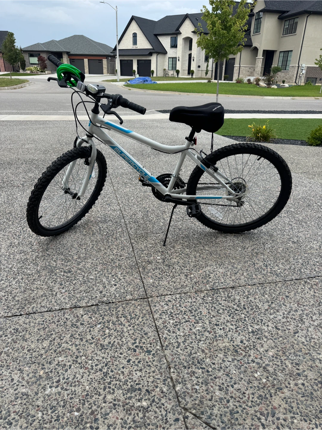 Supercycle Mountain Bike