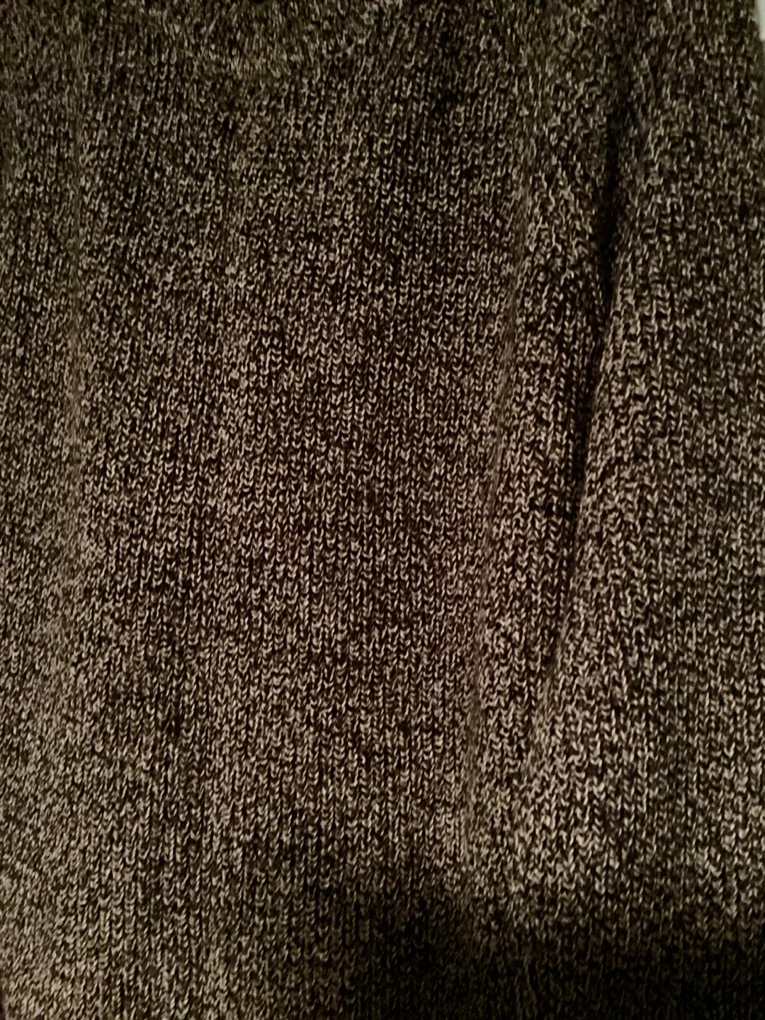 Lot of 3 Casual Tops and Hoodie - photo 4