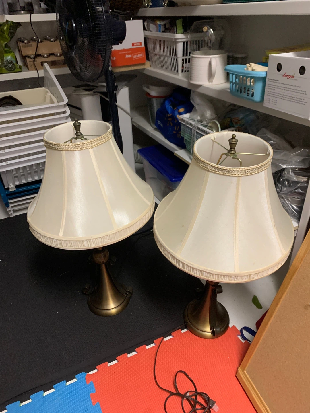 Set of two vintage-style table lamps