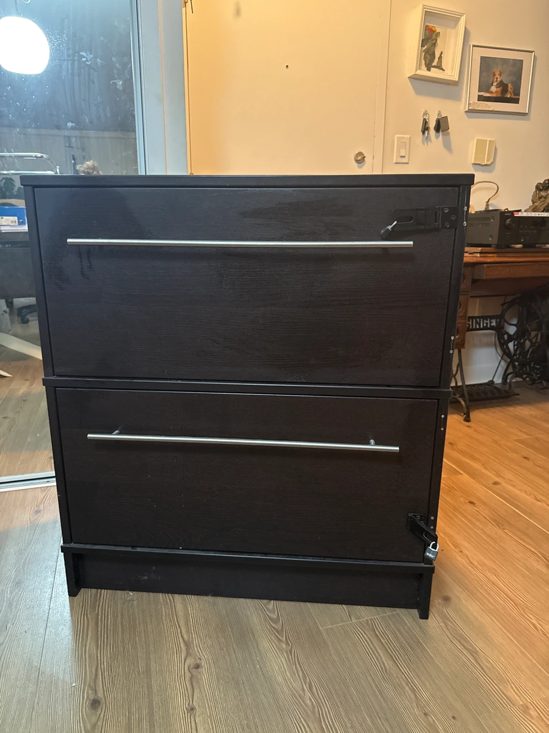 SLEEK 2 drawer filing cabinet