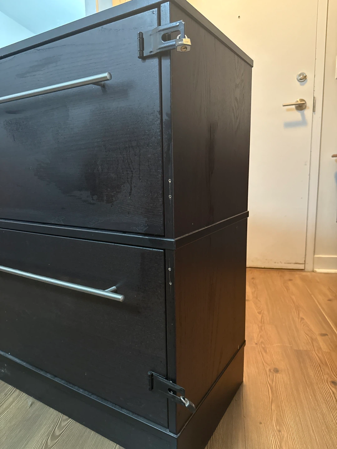 SLEEK 2 drawer filing cabinet - photo 2