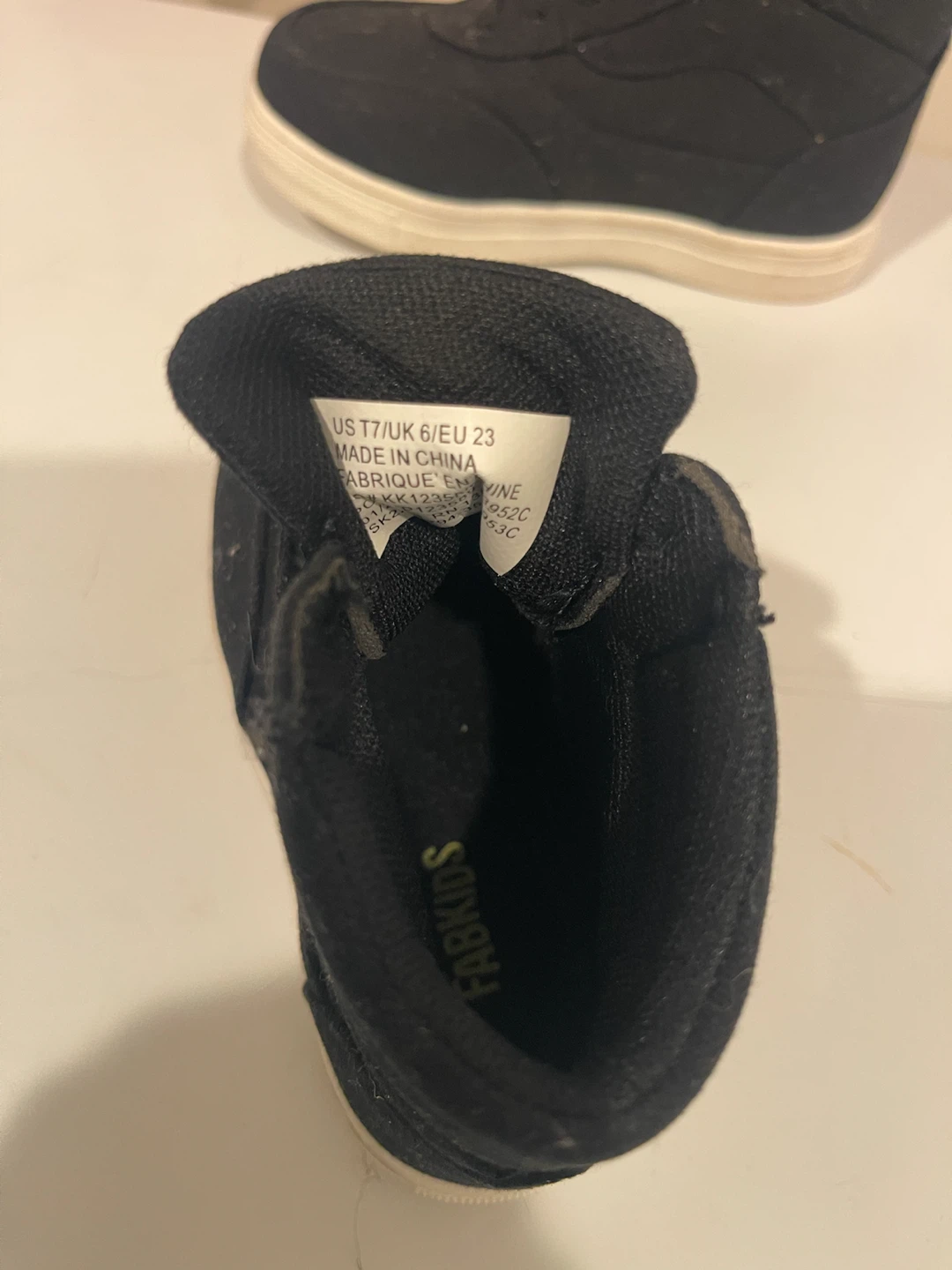 Fabkids black high-top sneakers size US T7 - photo 3