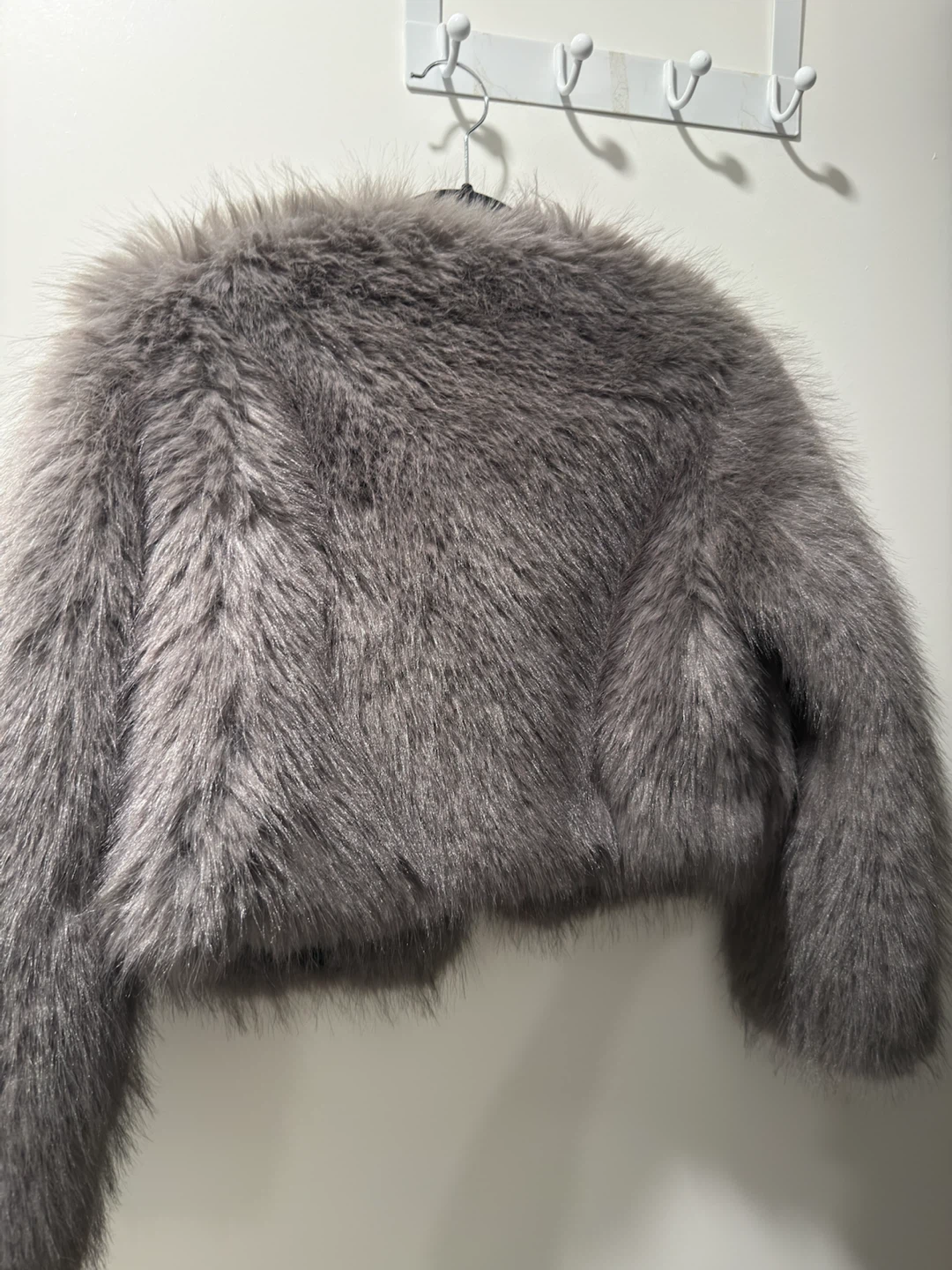 ZARA Faux Fur Grey Jacket - photo 4