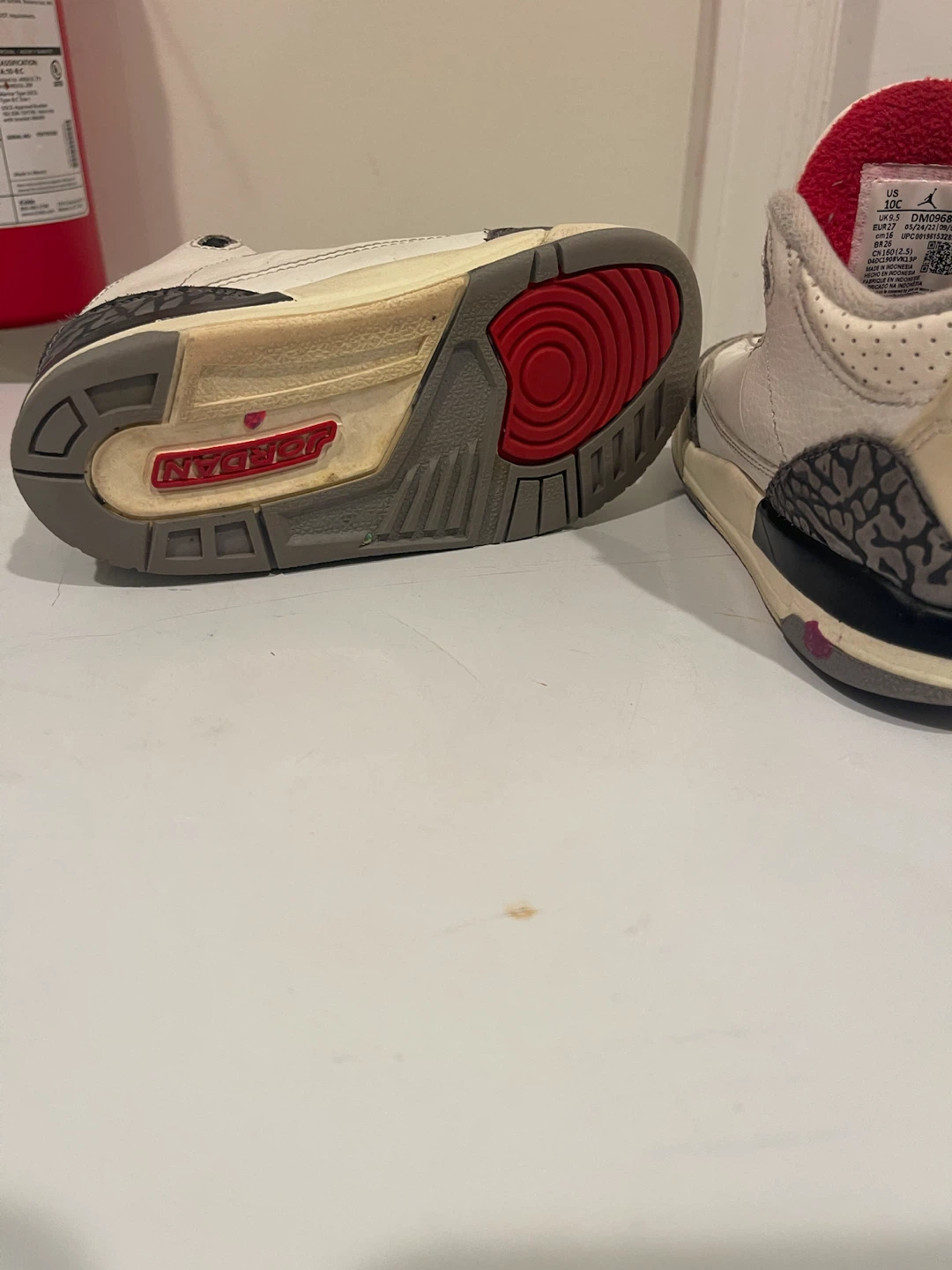 Jordan 3 Retro White Cement Toddler Shoes Size 10C - photo 3