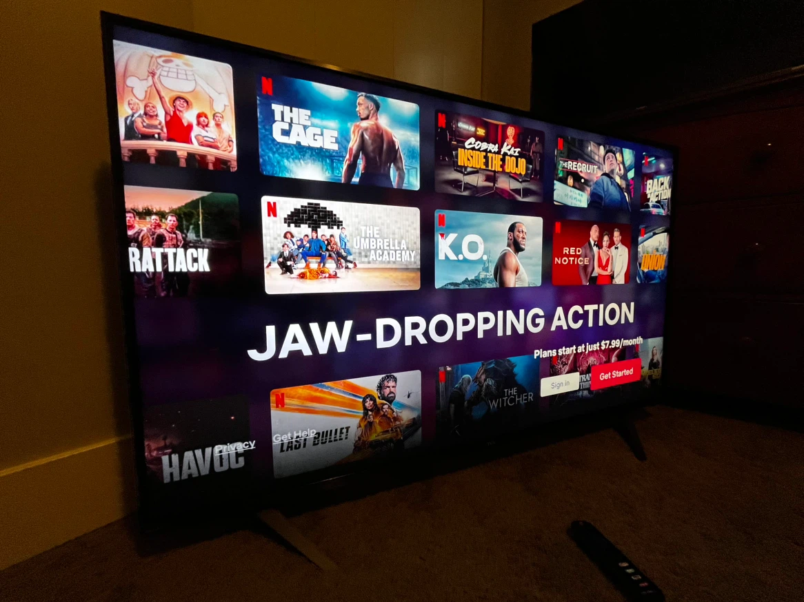 TCL 4k UHD 55 inches Smart Tv model number 55R615-CA - photo 3