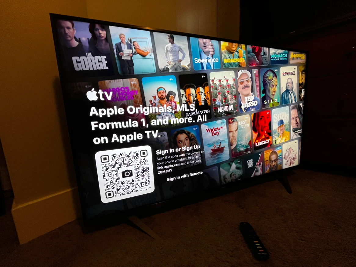 TCL 4k UHD 55 inches Smart Tv model number 55R615-CA - photo 4