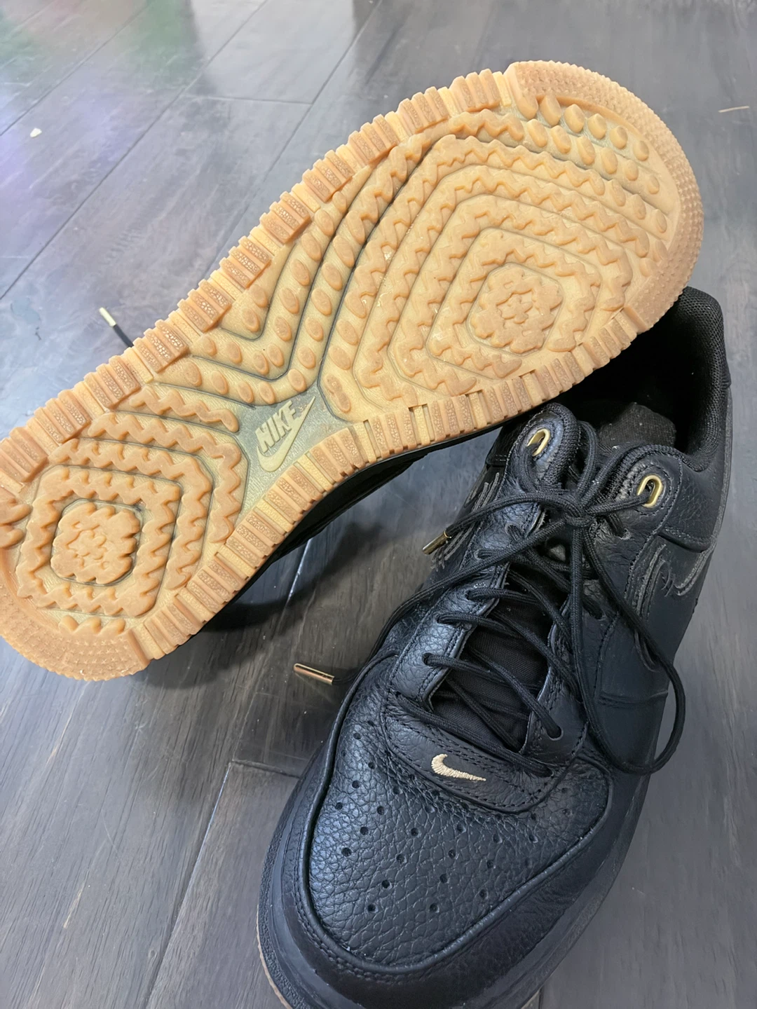 Nike Air Force 1 Luxe Black Gum Size 8 - photo 3