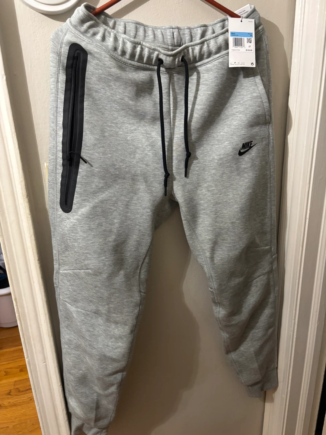 Nike Tech Fleece Joggers Size M