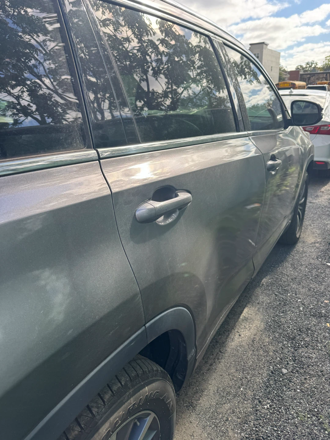 Toyota Highlander XLE AWD - photo 4