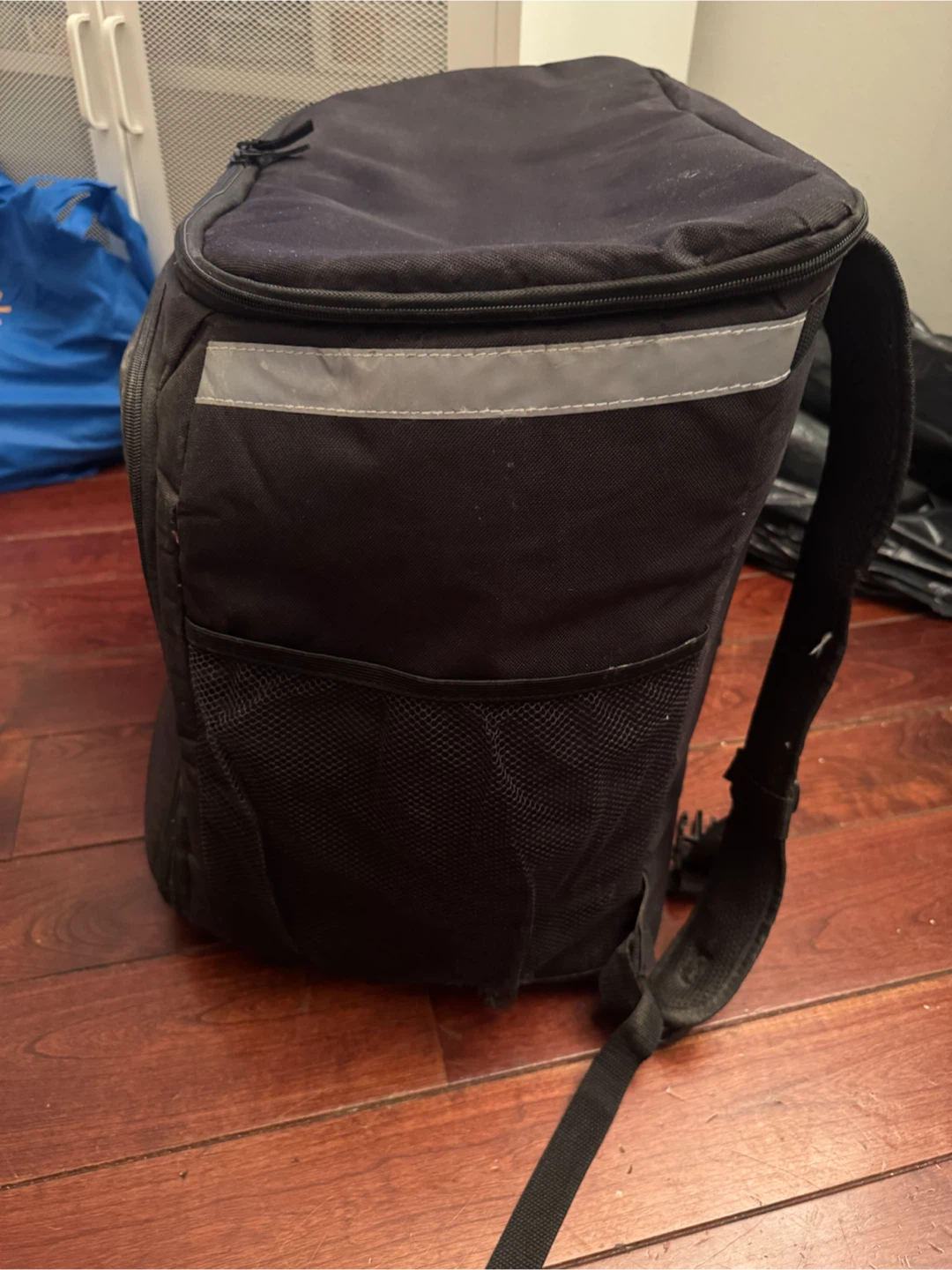 Insulated Delivery Backpack - photo 4