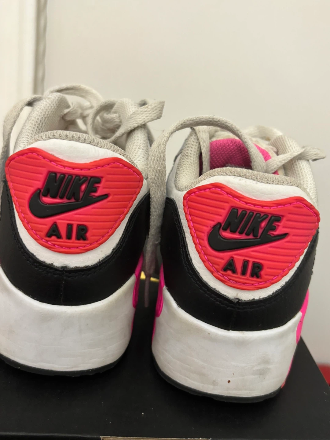 Nike Air Max 90 Youth Shoes Size 1.5Y - photo 2