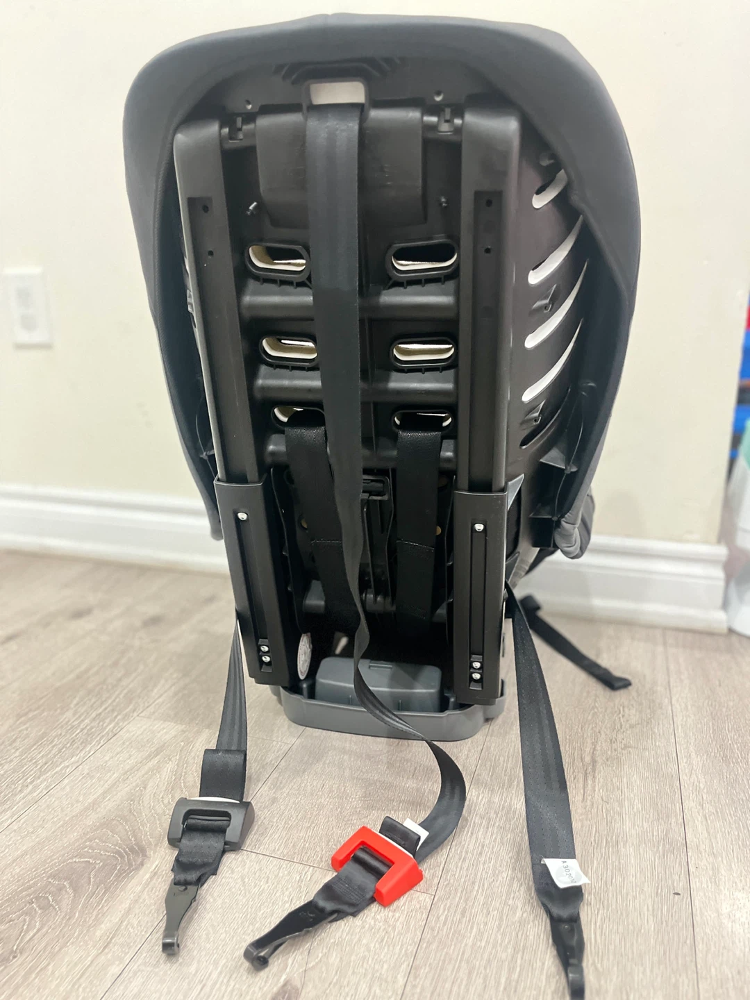 2 in 1 convertible Evenflo Car Seat - photo 3
