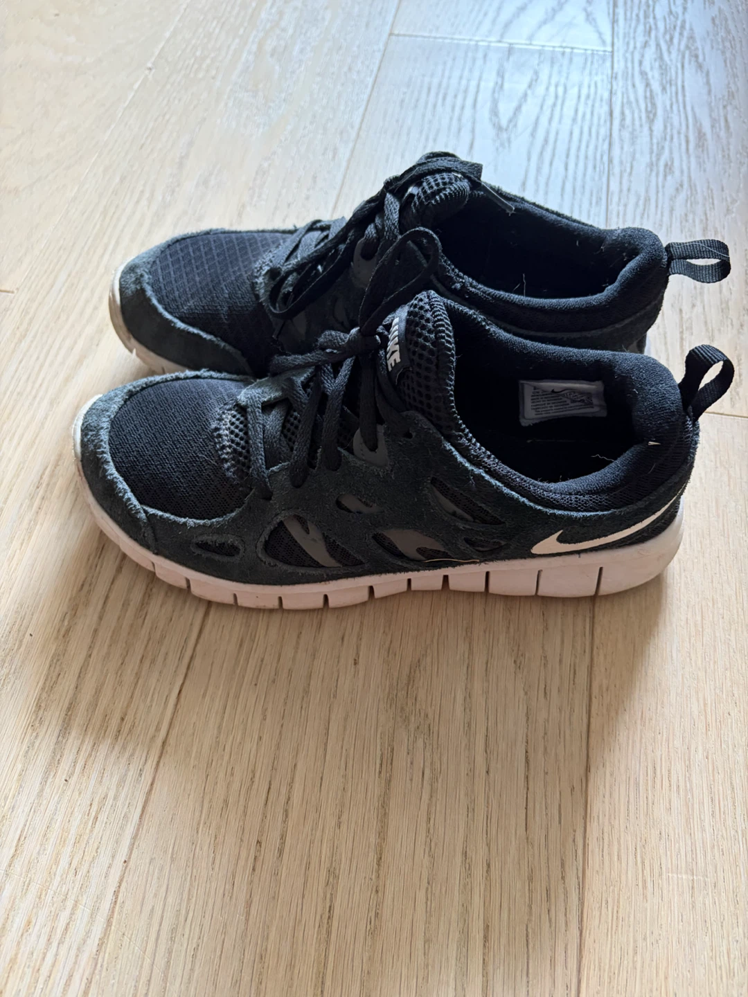Nike Free Run Black Sneakers youth size 6
