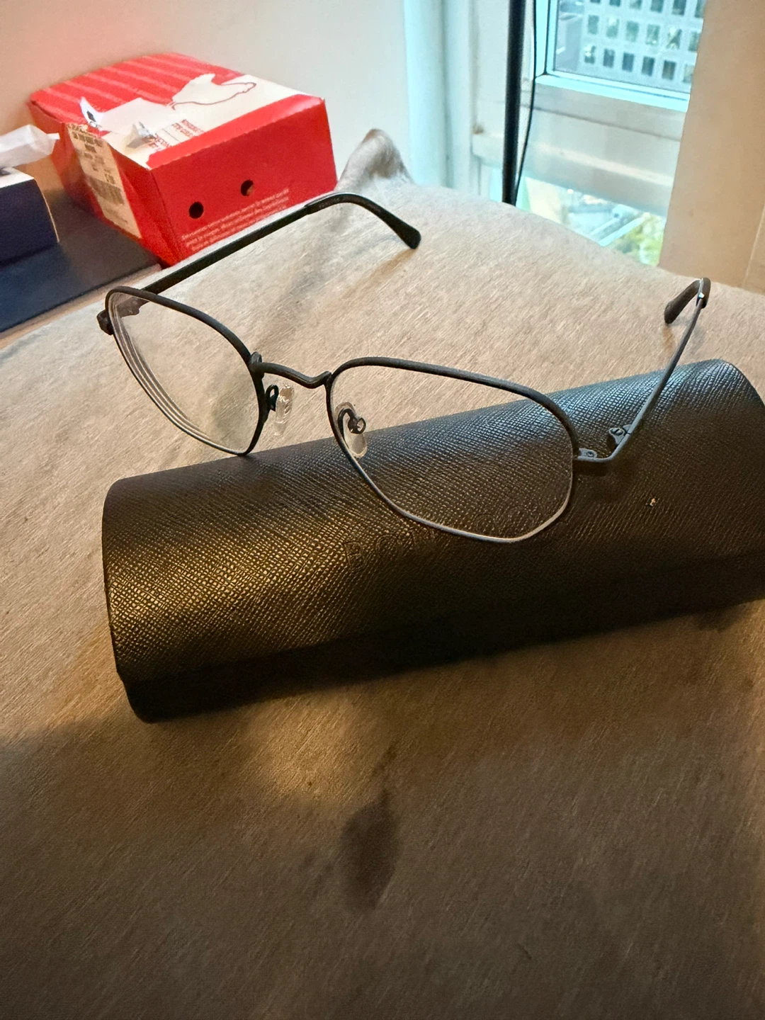 Bonlook Glasses with Case - photo 2