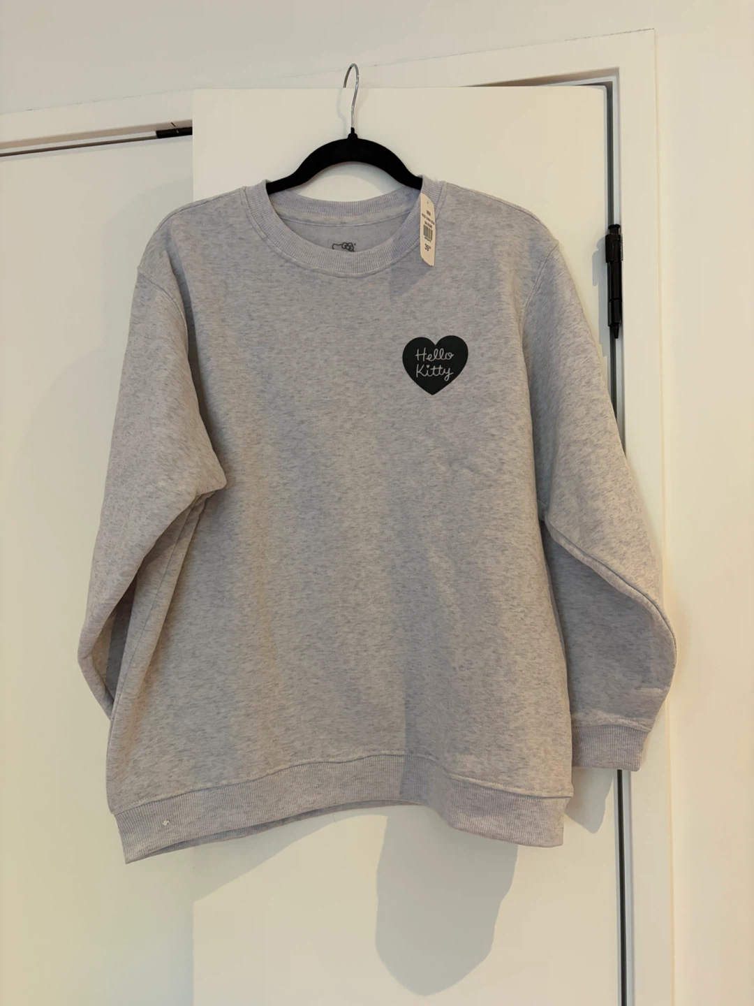 Hello kitty size M sweatshirt