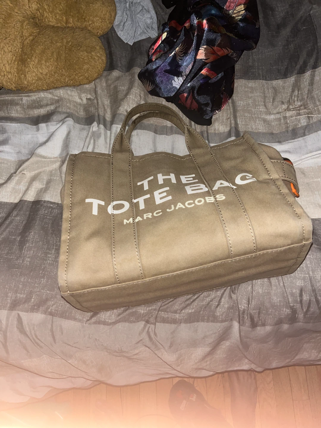 Marc Jacobs The Tote Bag