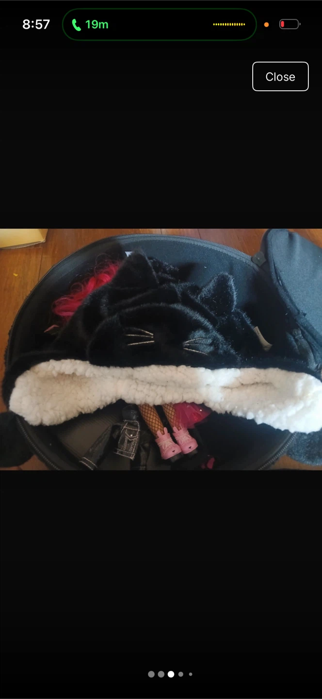 Na! Na! Na! Surprise Doll with Plush Carrying Case - photo 3