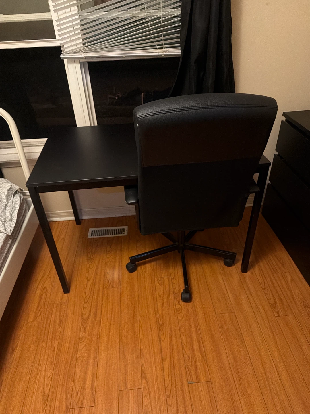 Queen Metal Bed Frame and desk with Chair - photo 2