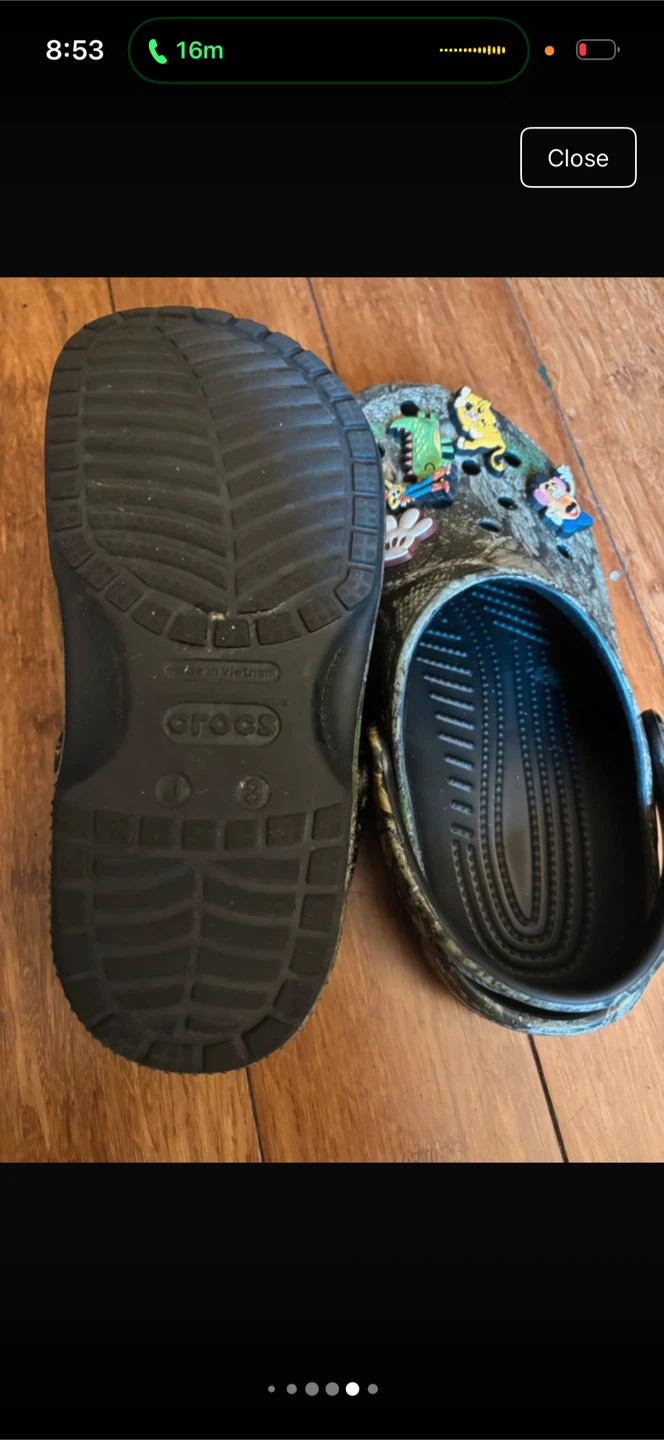 Camo Crocs with Character Charms Size J3 - photo 5