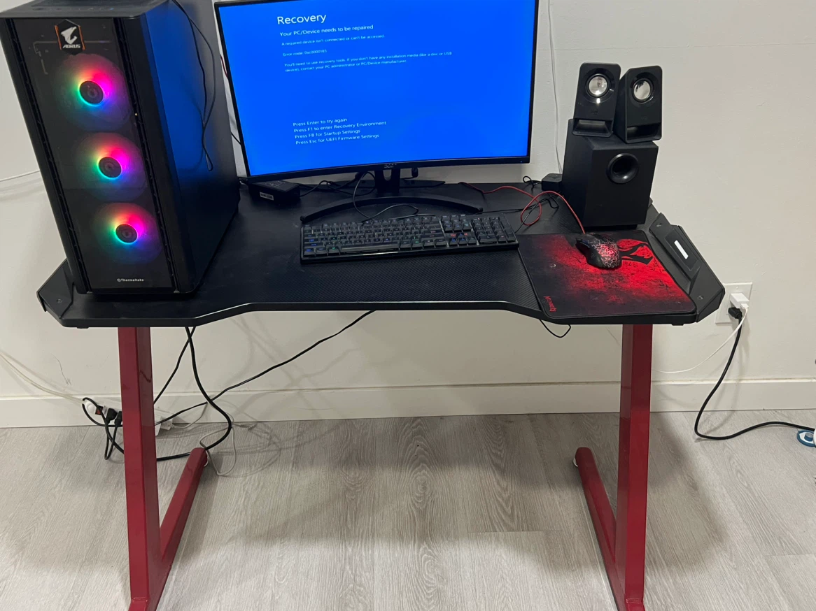 Gaming Desk and Desktop PC Setup
