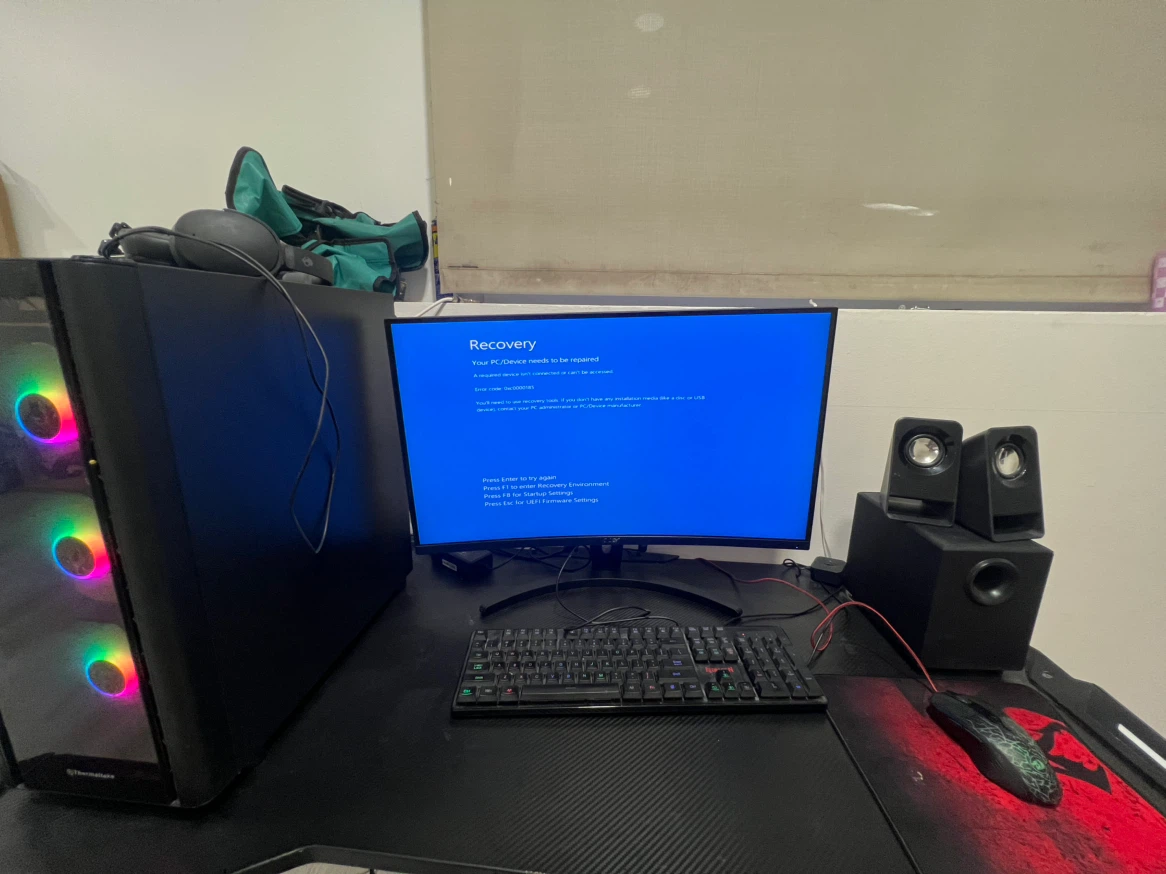 Gaming Desk and Desktop PC Setup - photo 2