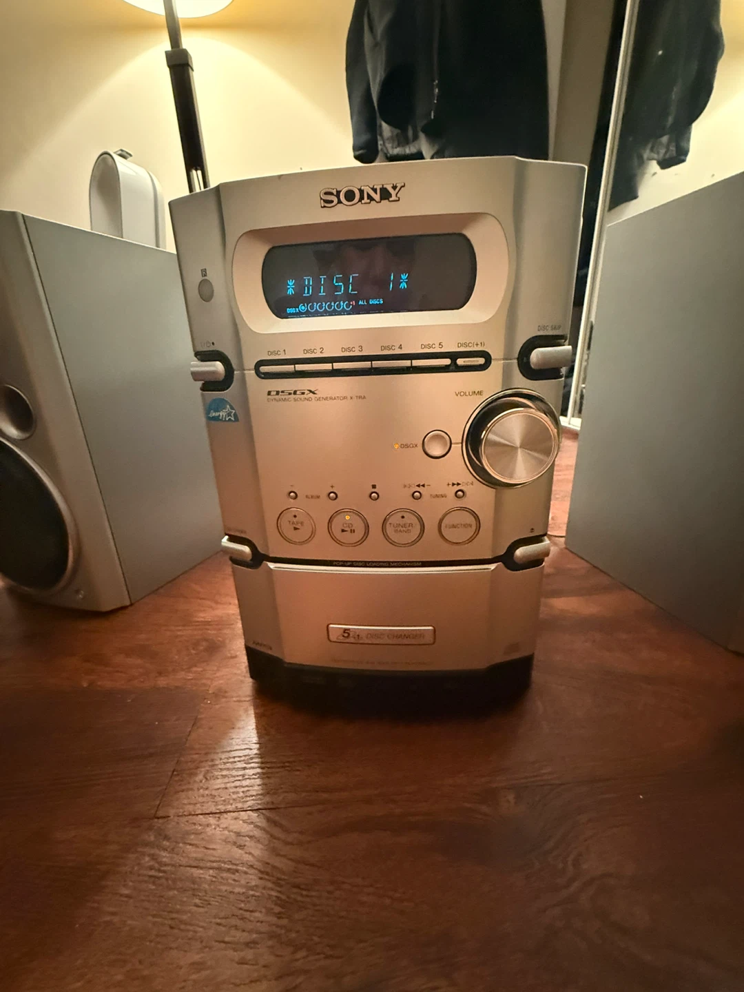 Sony CMT-HPX9 Stereo System - photo 2