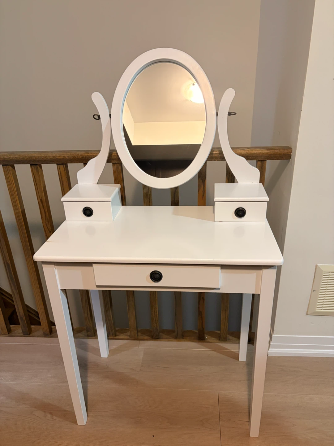 White Vanity Table with Mirror
