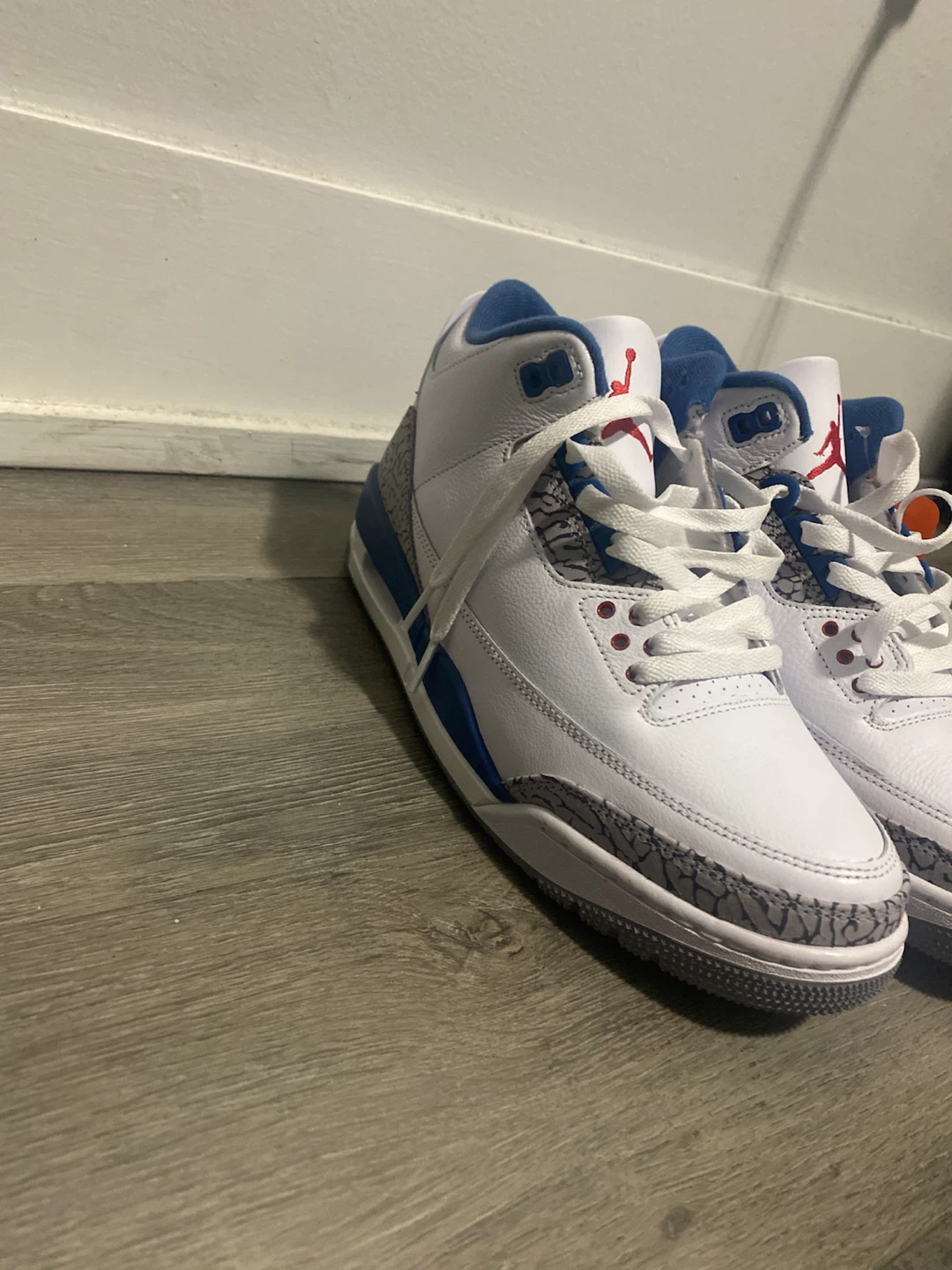Air Jordan 3 Retro True Blue - photo 3
