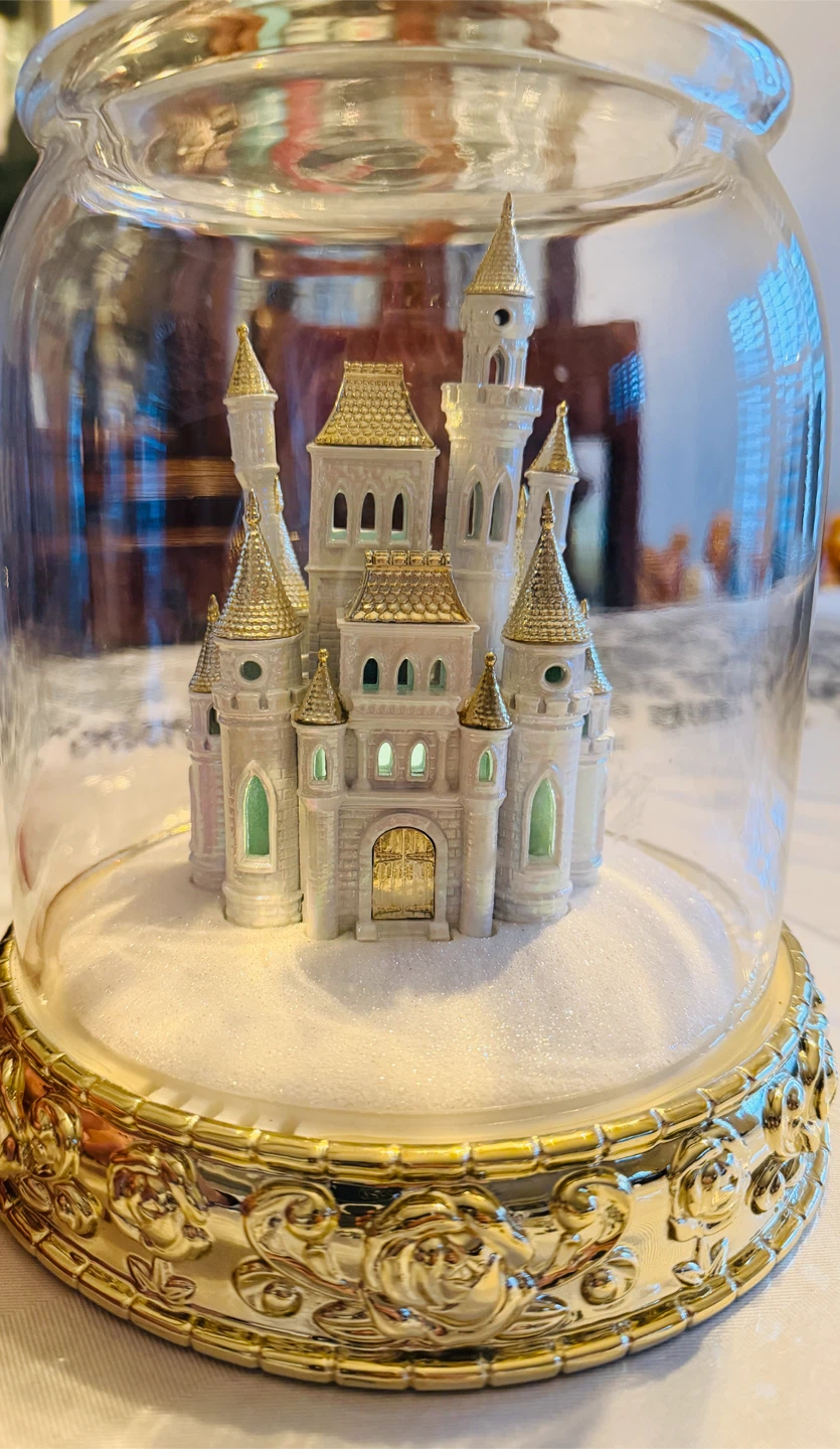 Disney Princess Lighted Castle Snow Globe
